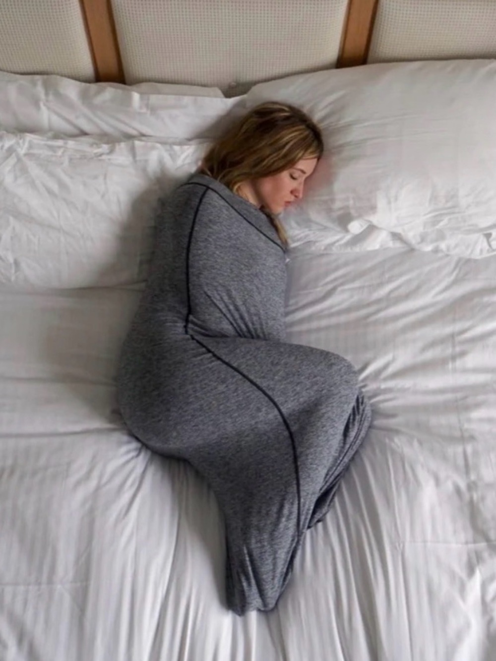Hug Sleep Sleep Pod - New with tags